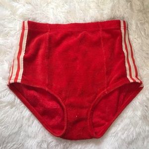 Vintage 1980s Adidas Running/Volleyball Shorts/pole dancing/twerking/dance